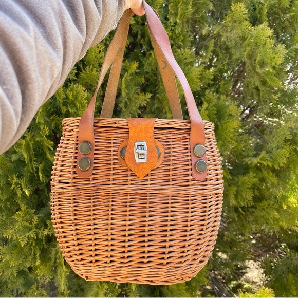 Vintage Bags Vintage Wicker Fishing Basket Purse Poshmark